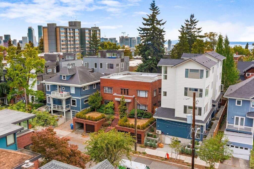 Vermithor'S Bronze Ember Sweet Suite Seattle Buitenkant foto